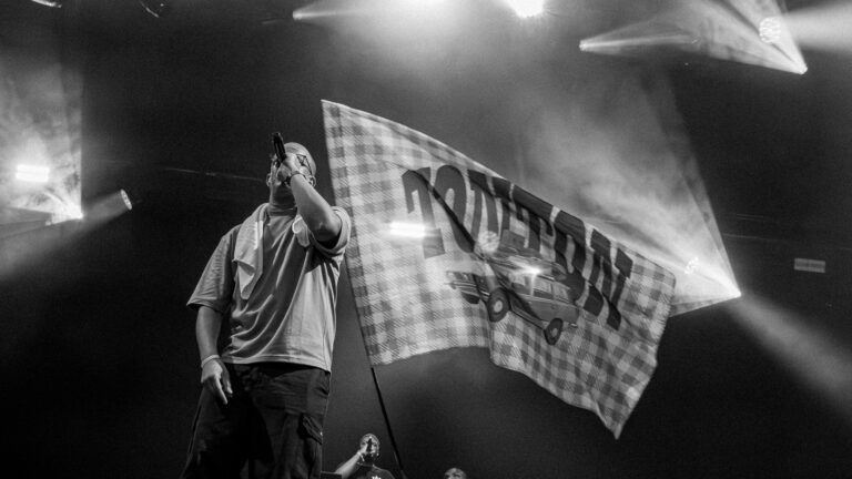 users_cmbbyvkyp03drpc018u27j4c9_dsCRm8zCCSZTP4lG-P1028584